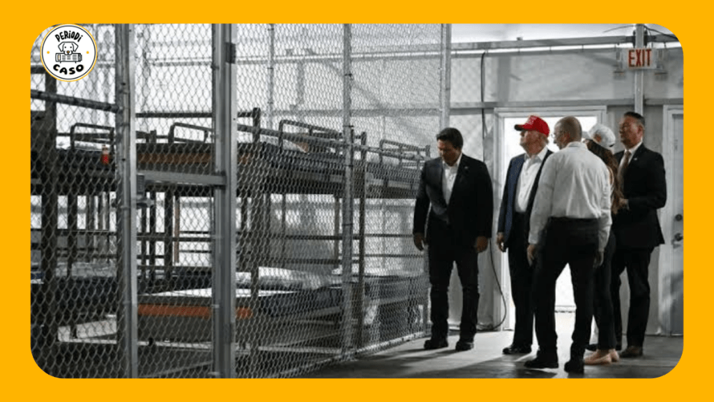 Trump inaugura centro de detención rodeado de caimanes
