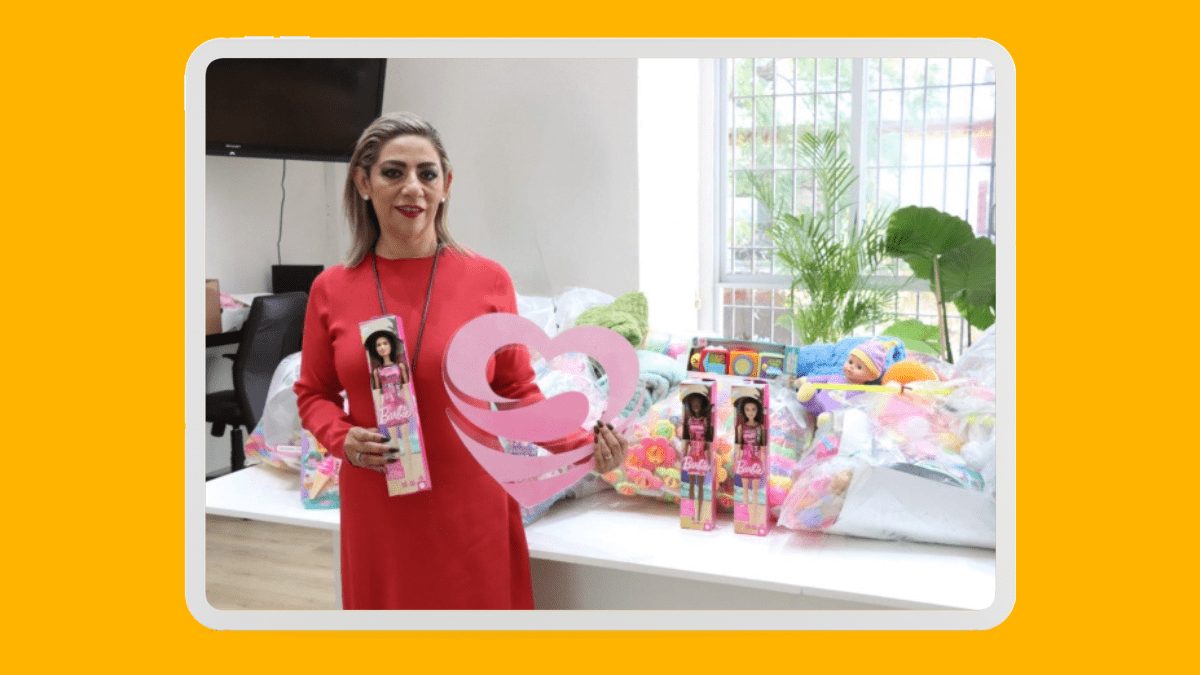 Congreso de Puebla entrega juguetes y apoyos invernales al SEDIF