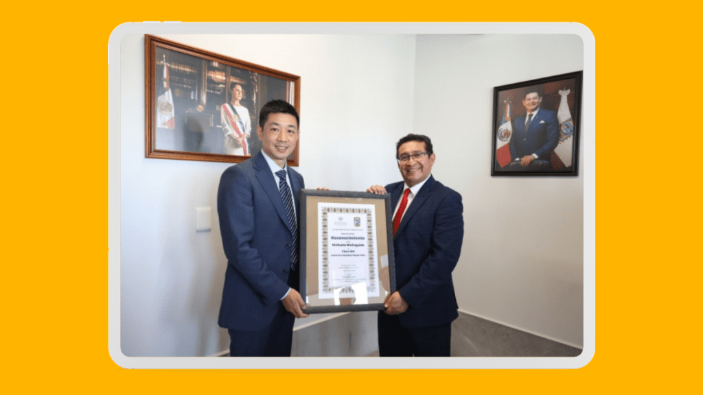 Pavel Gaspar gestiona visita de embajador chino a Puebla