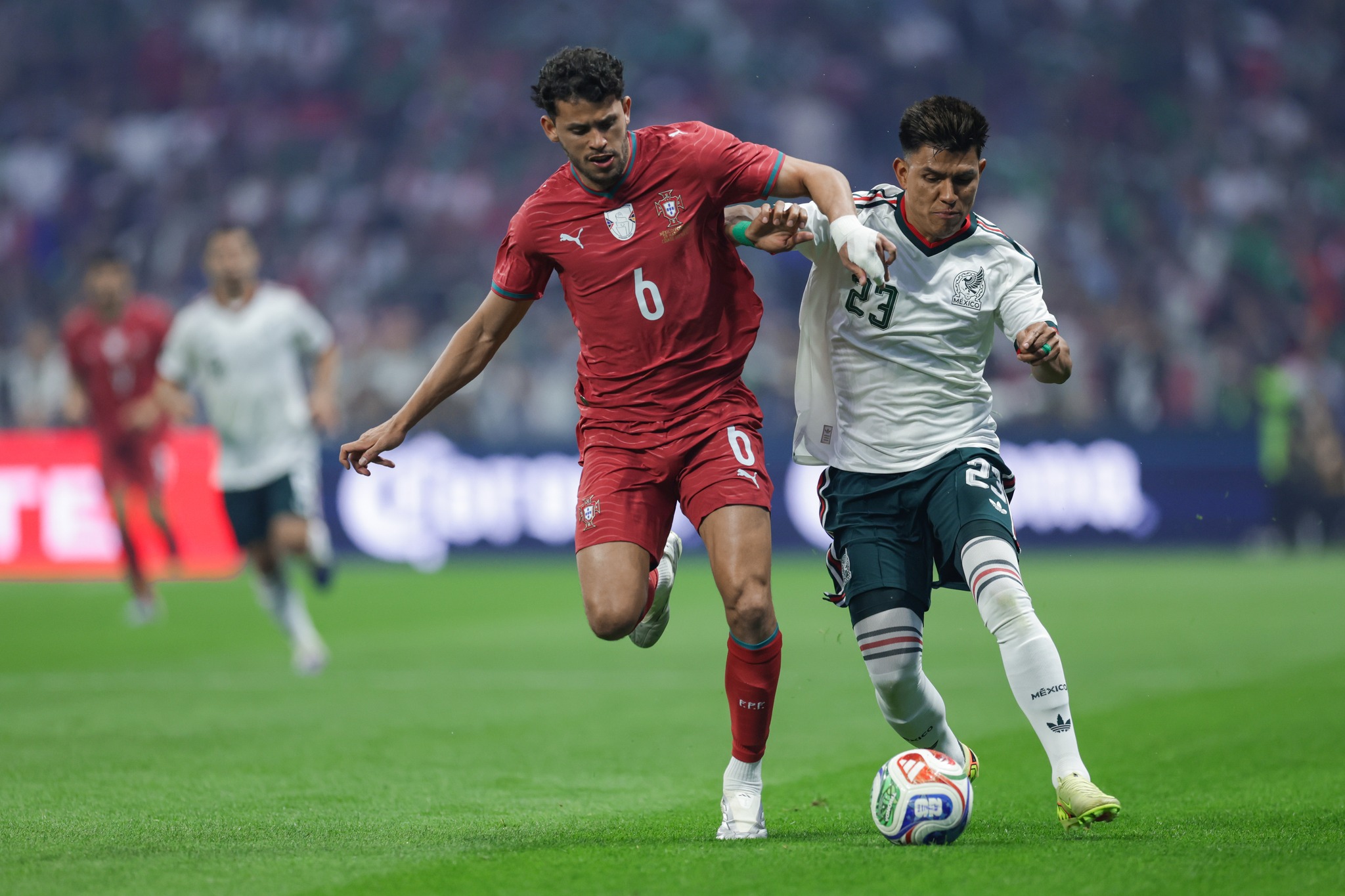 México empata ante Portugal en la inauguración del Estadio Banorte