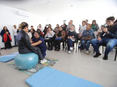 Capacitarán a más de 400 psicólogos en atención a infancia en Puebla