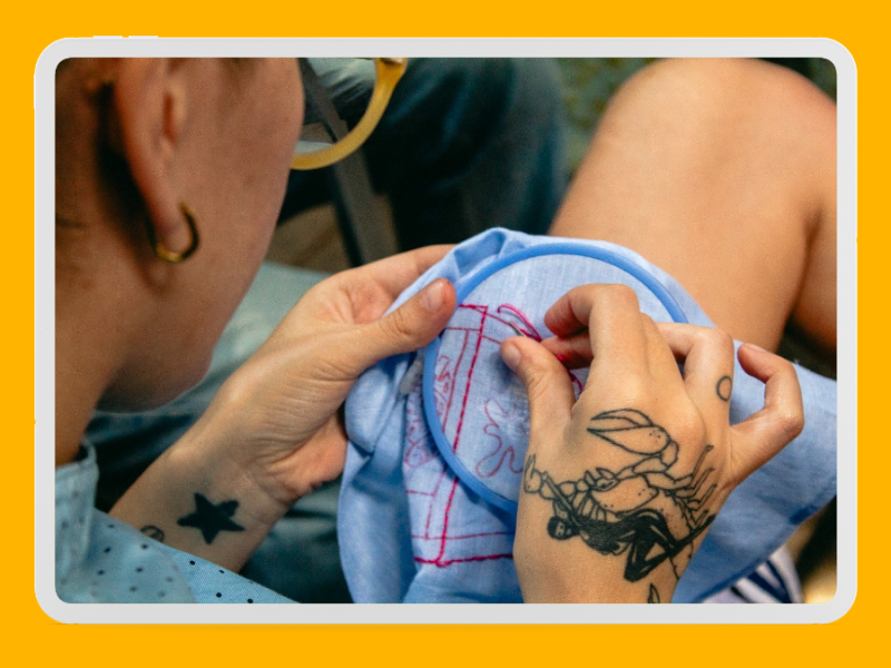 Taller propone abordar el duelo a través del bordado y la&nbsp;memoria