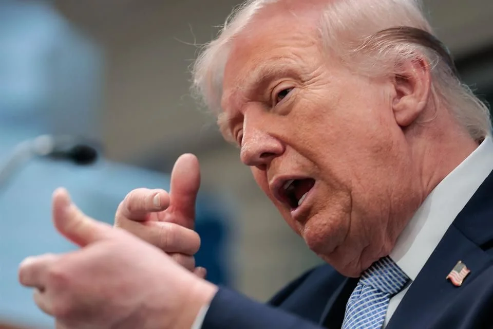 Trump endurece ultimátum a Irán y advierte colapso total este martes