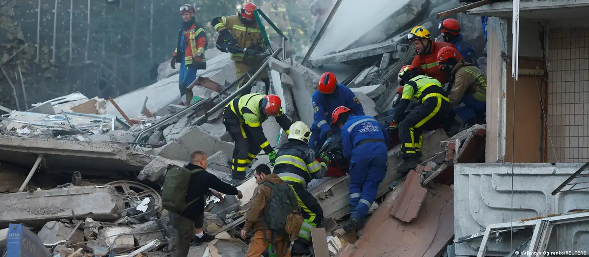 Bombardeo ruso en Kiev deja 24 muertos y decenas de heridos