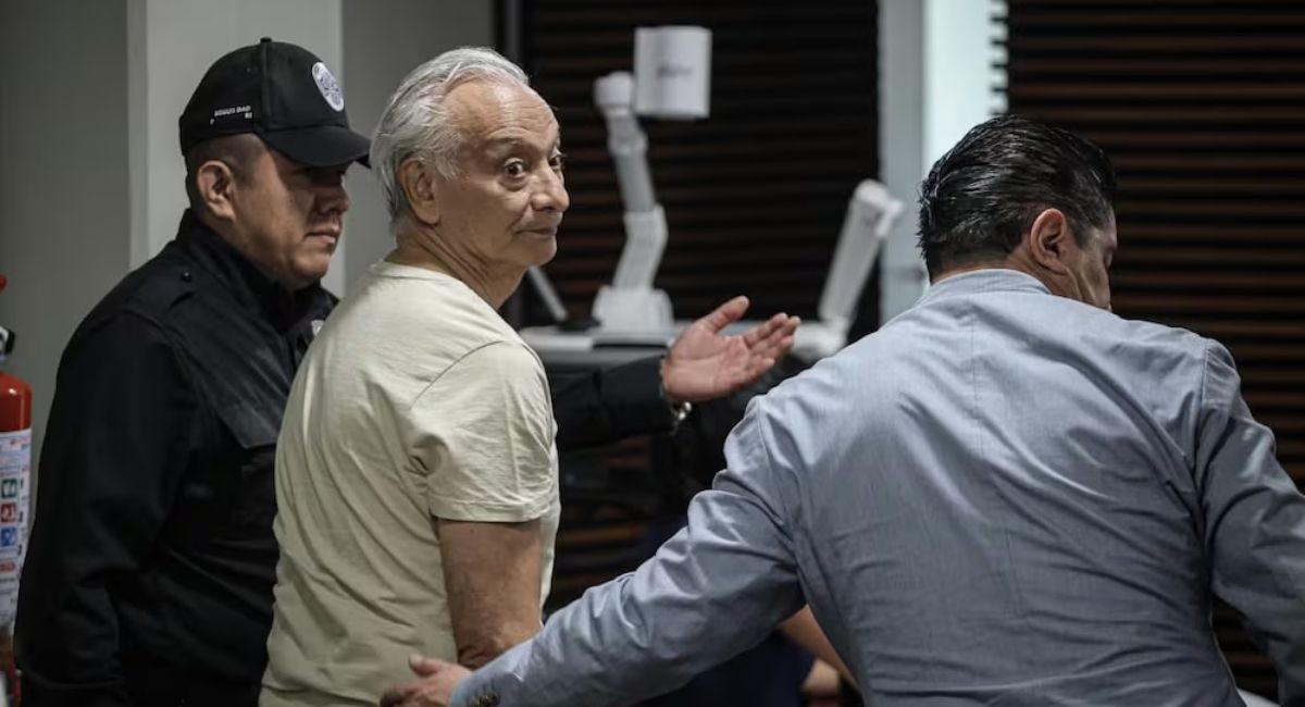 Exdirector de Pemex enfrentará en libertad proceso por violencia familiar