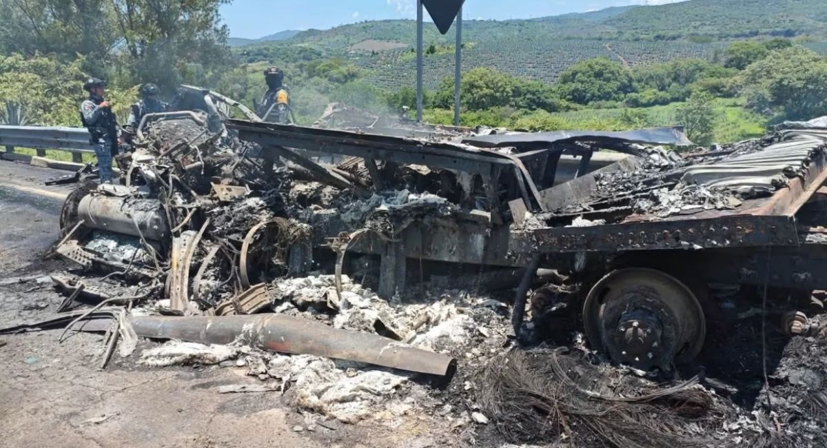 Tragedia en la autopista Guadalajara-Tepic deja nueve muertos