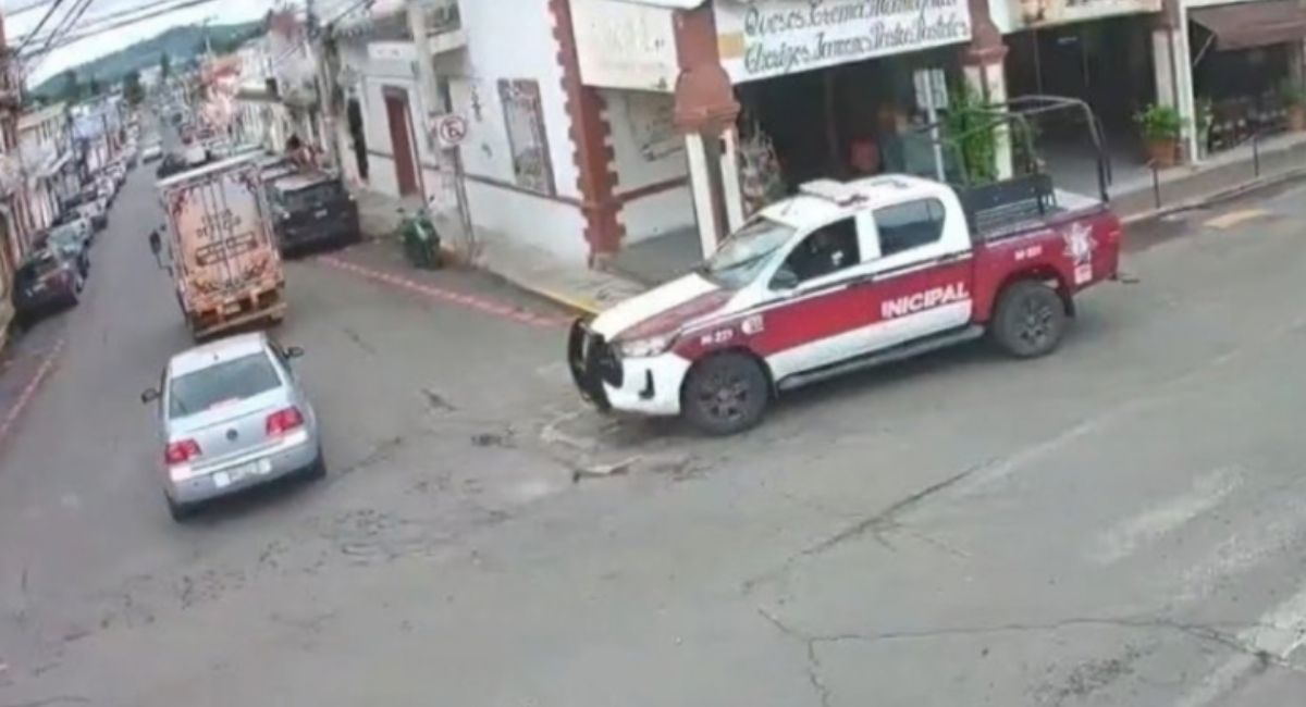 Balacera en Chipilo deja a un policía herido; buscan a los agresores