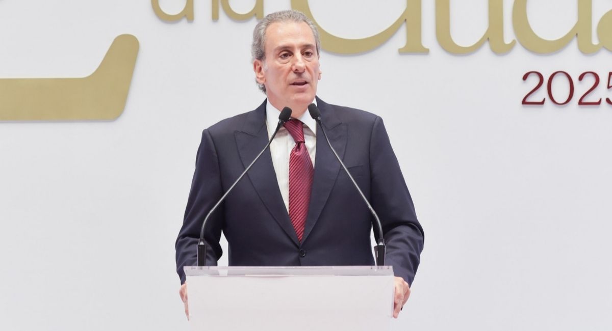 Pepe Chedraui destaca seguridad, obras y finanzas en su segundo informe